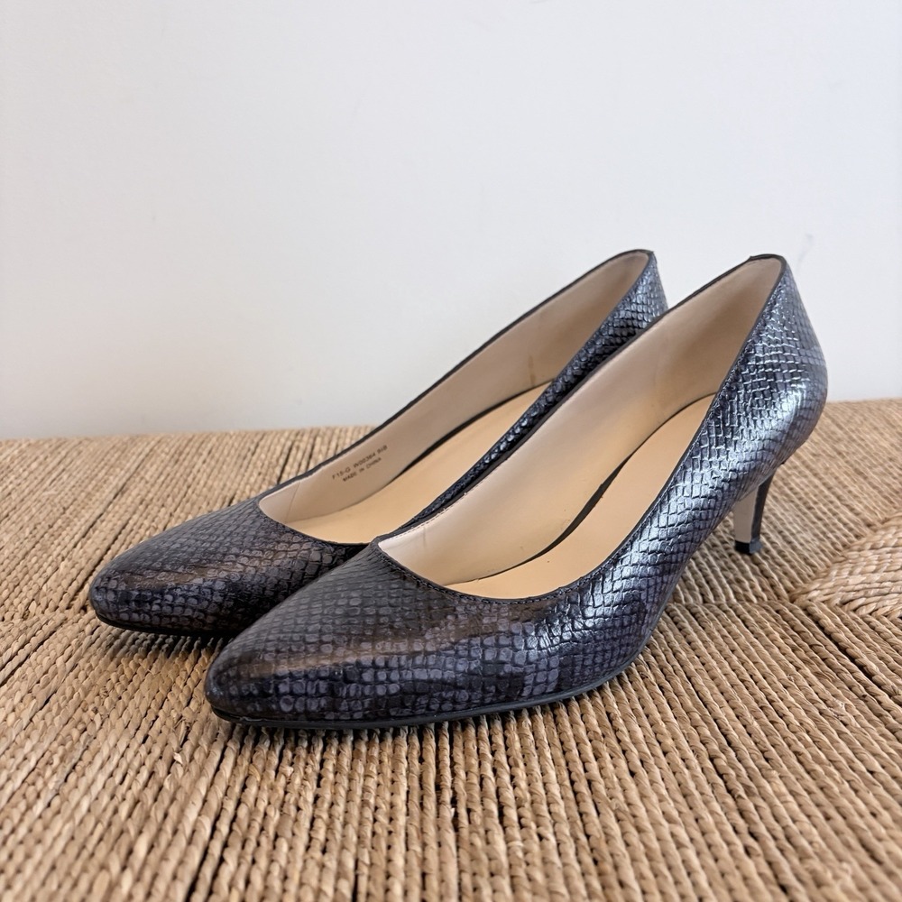 Cole Haan Grand.OS Womens‎ Sz 9.5 Pumps Blue Gray Snakeskin Comfort Quiet Luxury